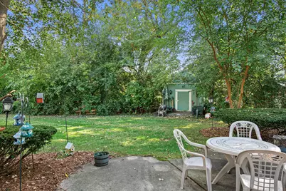 1001  Canterbury Ln, Waukesha, WI 53188 - Photo 5
