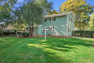 1001 Canterbury Ln, Waukesha, WI 53188 - Photo 47