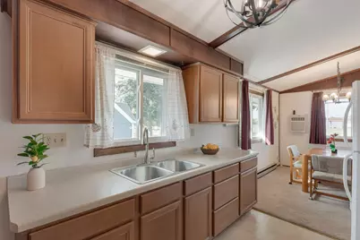 3105 S 23rd St, Milwaukee, WI 53215 - Photo 5