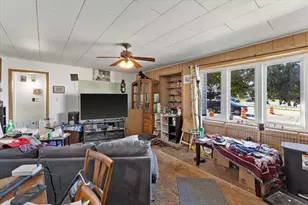 2063 Mt Pleasant St, Racine, WI 53404 - Photo 3