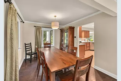 21400  Lancelot Dr, Brookfield, WI 53045 - Photo 9