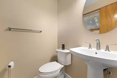 2709  Pinehurst Ave, Racine, WI 53403 - Photo 15