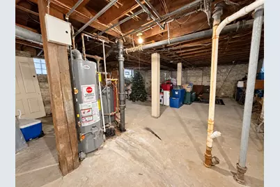 3743 W Miller Ln, Milwaukee, WI 53208 - Photo 29