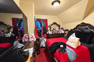 3743 W Miller Ln, Milwaukee, WI 53208 - Photo 19