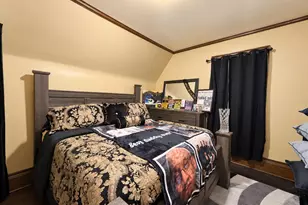 3743 W Miller Ln, Milwaukee, WI 53208 - Photo 17
