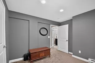 9446 Ashbury Ln, Pleasant Prairie, WI 53158 - Photo 41