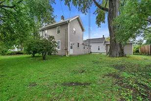 1221 N Main St, Racine, WI 53402 - Photo 27