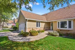 858 Augusta, Racine, WI 53185 - Photo 43