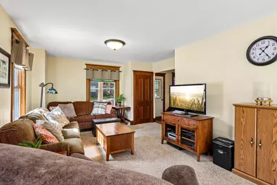 319  Sheldon St, Rockdale, WI 53523 - Photo 7