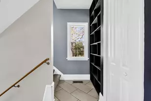 5075 S 35th St, Greenfield, WI 53221 - Photo 21