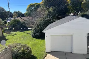 2418 S 14th St, Sheboygan, WI 53081 - Photo 5
