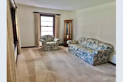 2418 S 14th St, Sheboygan, WI 53081 - Photo 9