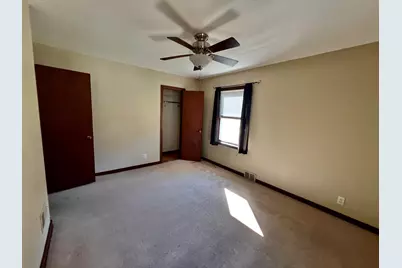 2418 S 14th St, Sheboygan, WI 53081 - Photo 17