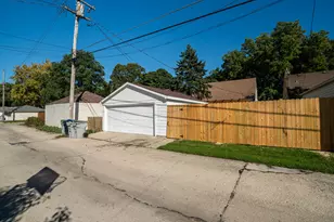 2973 N 79th St, Milwaukee, WI 53222 - Photo 49