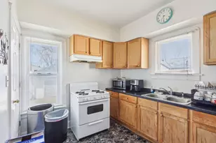 5910 19th Ave, Kenosha, WI 53140 - Photo 7