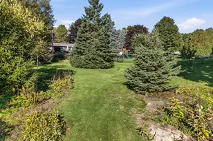 8840 Greenhill Ln, Greendale, WI 53129 - Photo 53