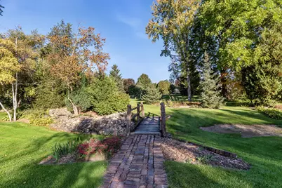 8840  Greenhill Ln, Greendale, WI 53129 - Photo 39