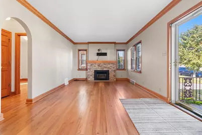 1132 N 15th St, Manitowoc, WI 54220 - Photo 5