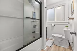 224 13th St, Racine, WI 53403 - Photo 15