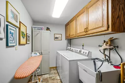 115 E Sutton Pl #A, Waukesha, WI 53188 - Photo 19