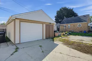 1636 Manitoba Ave, South Milwaukee, WI 53172 - Photo 29