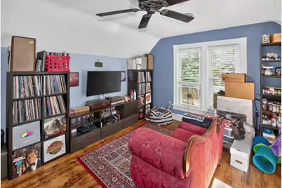 2147 S Mound St, Milwaukee, WI 53207 - Photo 11