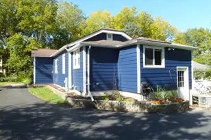 W277N2836 Chicago Ave, Pewaukee, WI 53072 - Photo 3