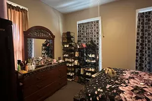 1315 Howe St, Racine, WI 53403 - Photo 9