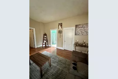 1315  Howe St, Racine, WI 53403 - Photo 7