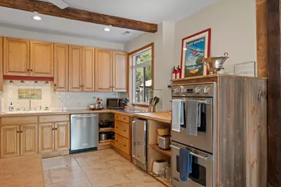 650 S Main St, Fontana, WI 53125 - Photo 17