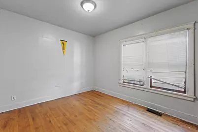 333 N 36th St, Milwaukee, WI 53208 - Photo 17