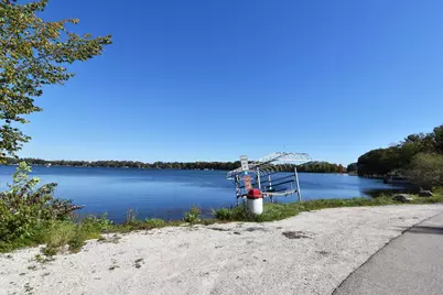 24327  74th St, Paddock Lake, WI 53168 - Photo 5