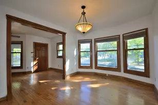203 W Lloyd St, Milwaukee, WI 53212 - Photo 5
