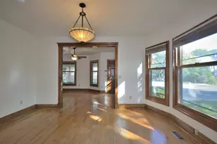 203 W Lloyd St, Milwaukee, WI 53212 - Photo 7