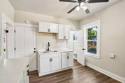 5902 W Park Hill Ave, Milwaukee, WI 53213 - Photo 15