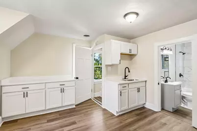 5902 W Park Hill Ave, Milwaukee, WI 53213 - Photo 21