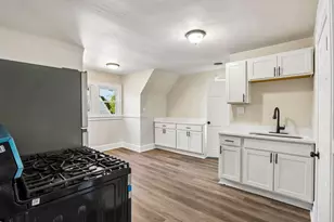 5902 W Park Hill Ave, Milwaukee, WI 53213 - Photo 17
