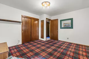 11595 W Edgerton Ave, Hales Corners, WI 53130 - Photo 17
