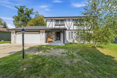 2314 W Koning Dr, Sheboygan, WI 53083 - Photo 1
