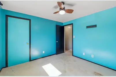 2314 W Koning Dr, Sheboygan, WI 53083 - Photo 23