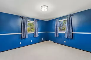 2314 W Koning Dr, Sheboygan, WI 53083 - Photo 17