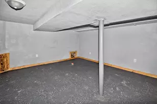 1640 Mead St, Racine, WI 53403 - Photo 17