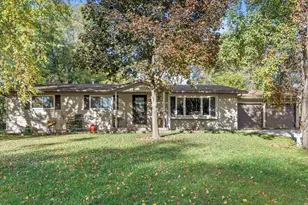 208 Jefferson St, Palmyra, WI 53156 - Photo 1