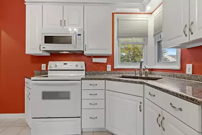 4430 W Manitoba St, Milwaukee, WI 53219 - Photo 15