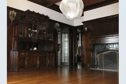 2234 N Terrace Ave, Milwaukee, WI 53202 - Photo 5