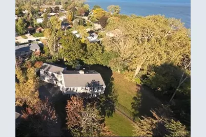 3701  North Bay Dr, Racine, WI 53402 - Photo 47