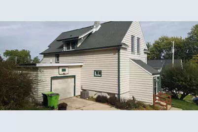 220  Commerce St, Mayville, WI 53050 - Photo 25