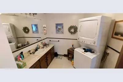 220  Commerce St, Mayville, WI 53050 - Photo 11