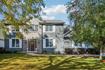 301  Pinnacle Dr, Lake Mills, WI 53551 - Photo 1