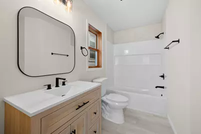 2147 S 72nd St, West Allis, WI 53219 - Photo 17
